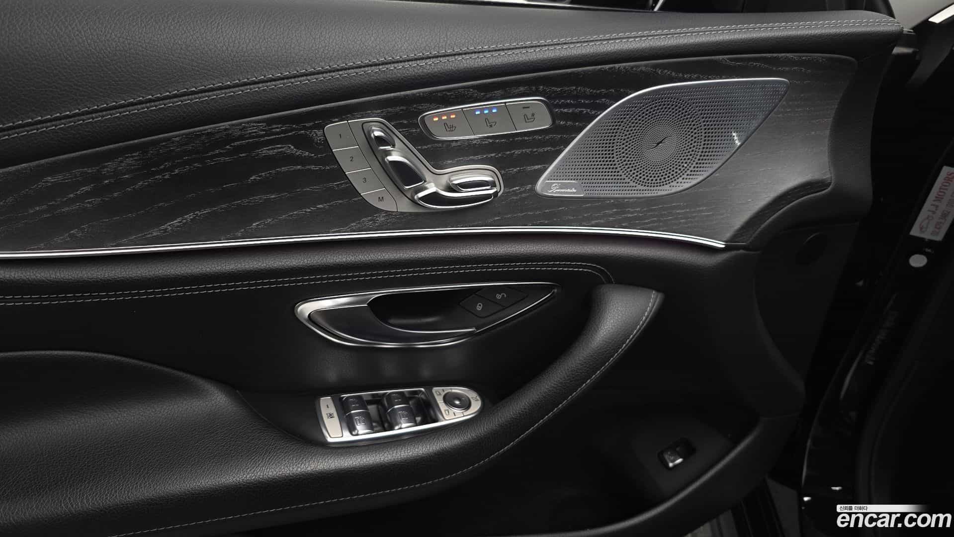 CLS-Class Mercedes-Benz 2019.8-OPTION-047