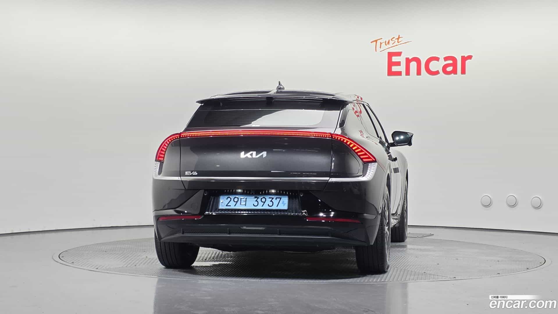 EV6 Kia 2023.4-OUTER-004