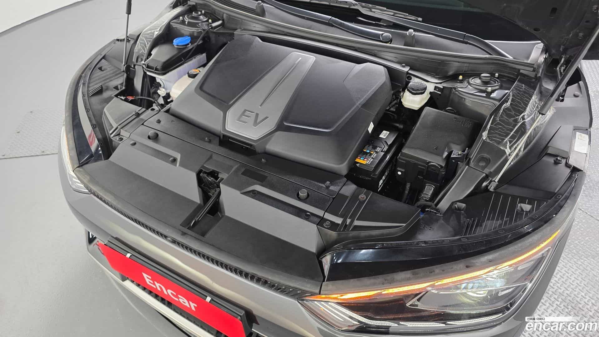 EV6 Kia 2023.4-OUTER-006