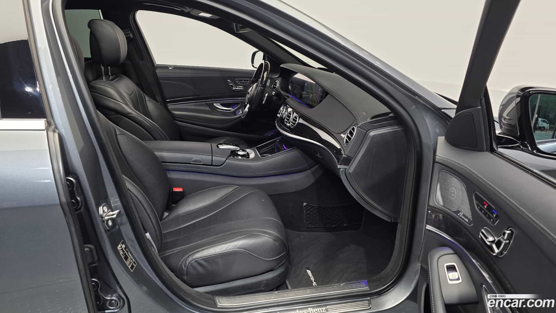 S-Class Mercedes-Benz 2018.1-OPTION-015