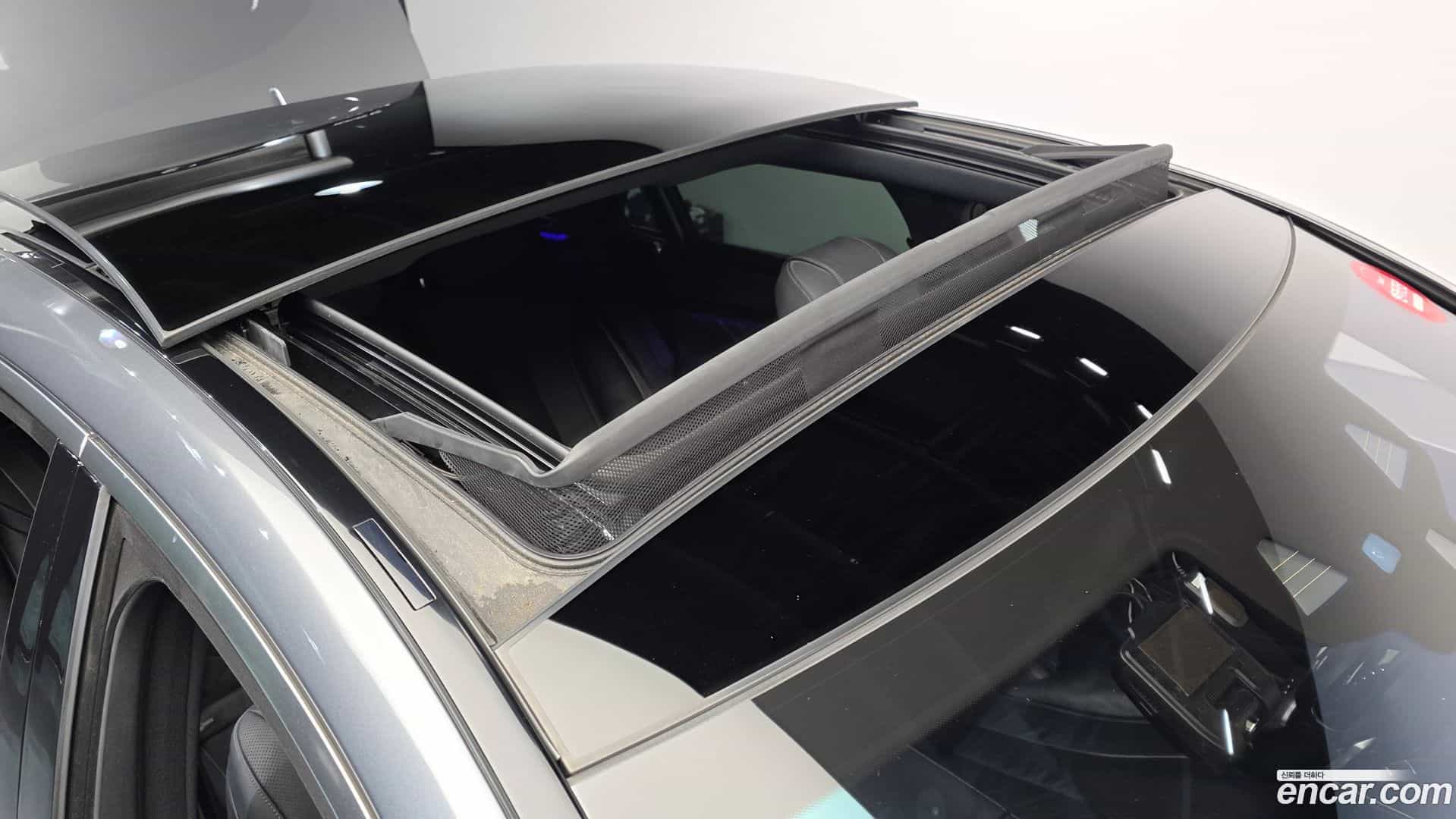 S-Class Mercedes-Benz 2018.1-OPTION-023