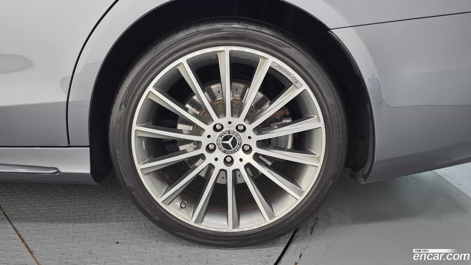 S-Class Mercedes-Benz 2018.1-OUTER-031