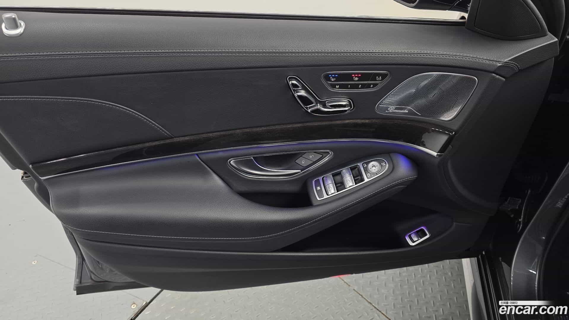 S-Class Mercedes-Benz 2018.1-INNER-034
