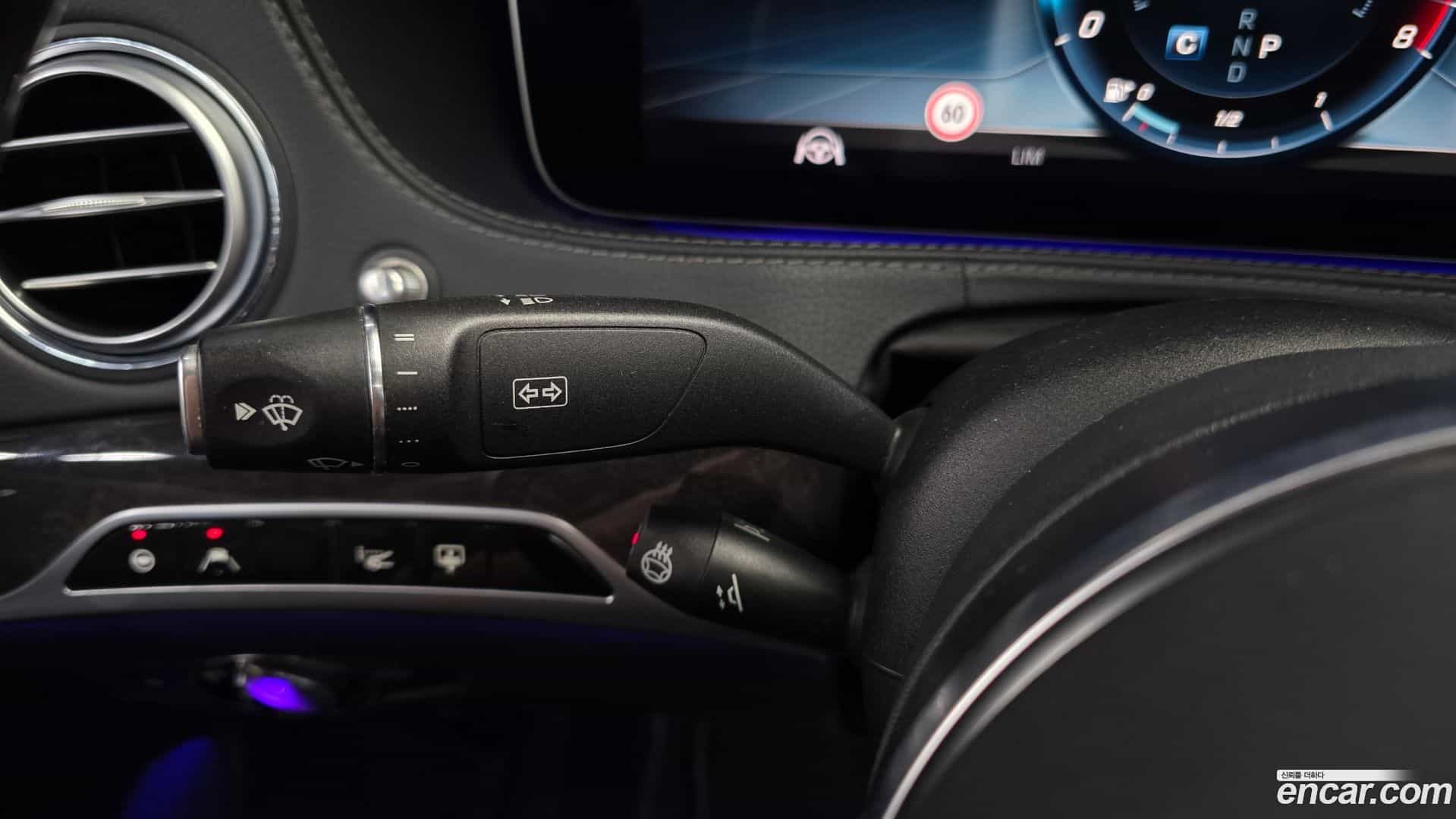 S-Class Mercedes-Benz 2018.1-OPTION-046