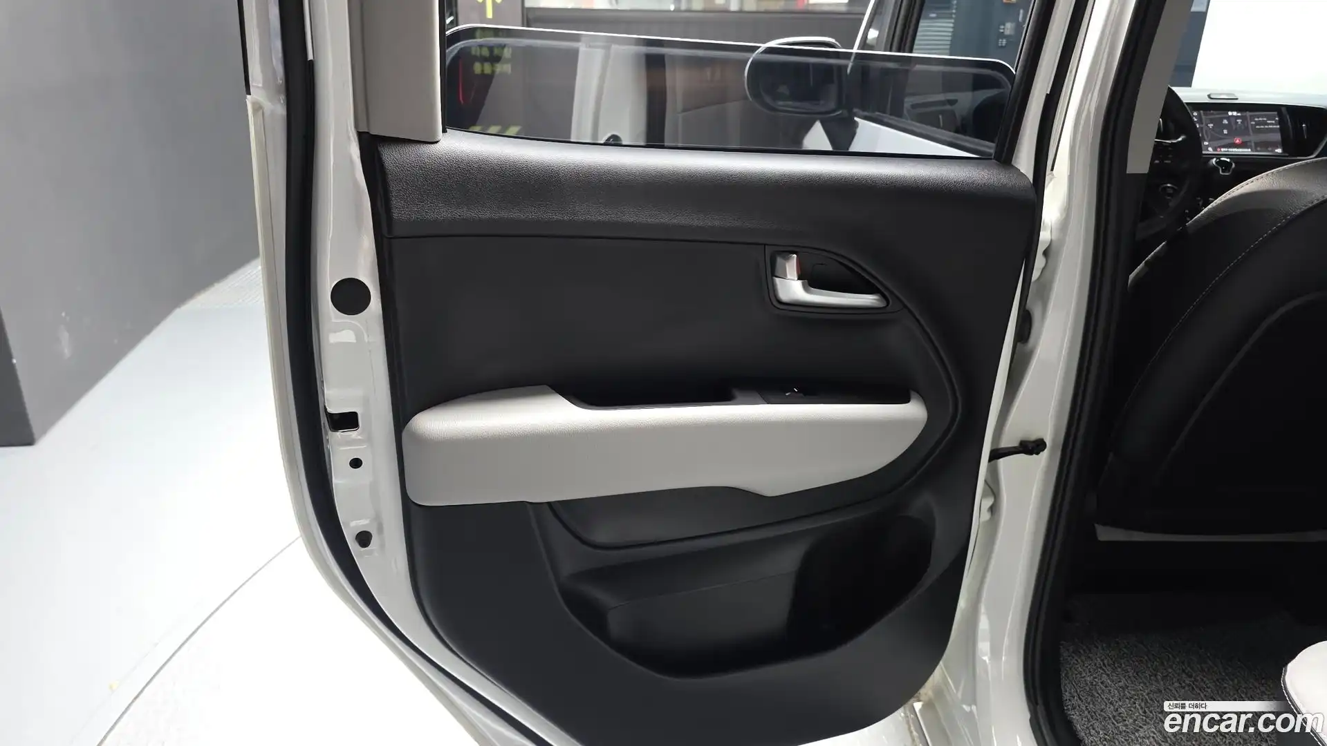 RAY Kia 2024.4-INNER-035