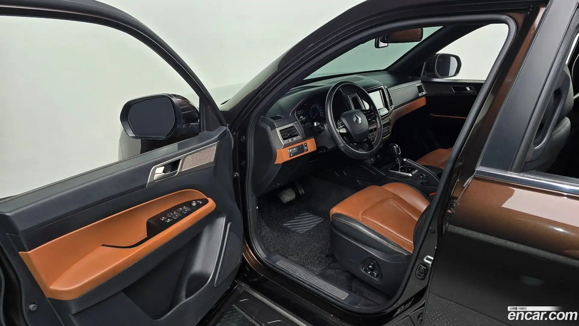 Rexton KG Mobility 2018.6-OPTION-015