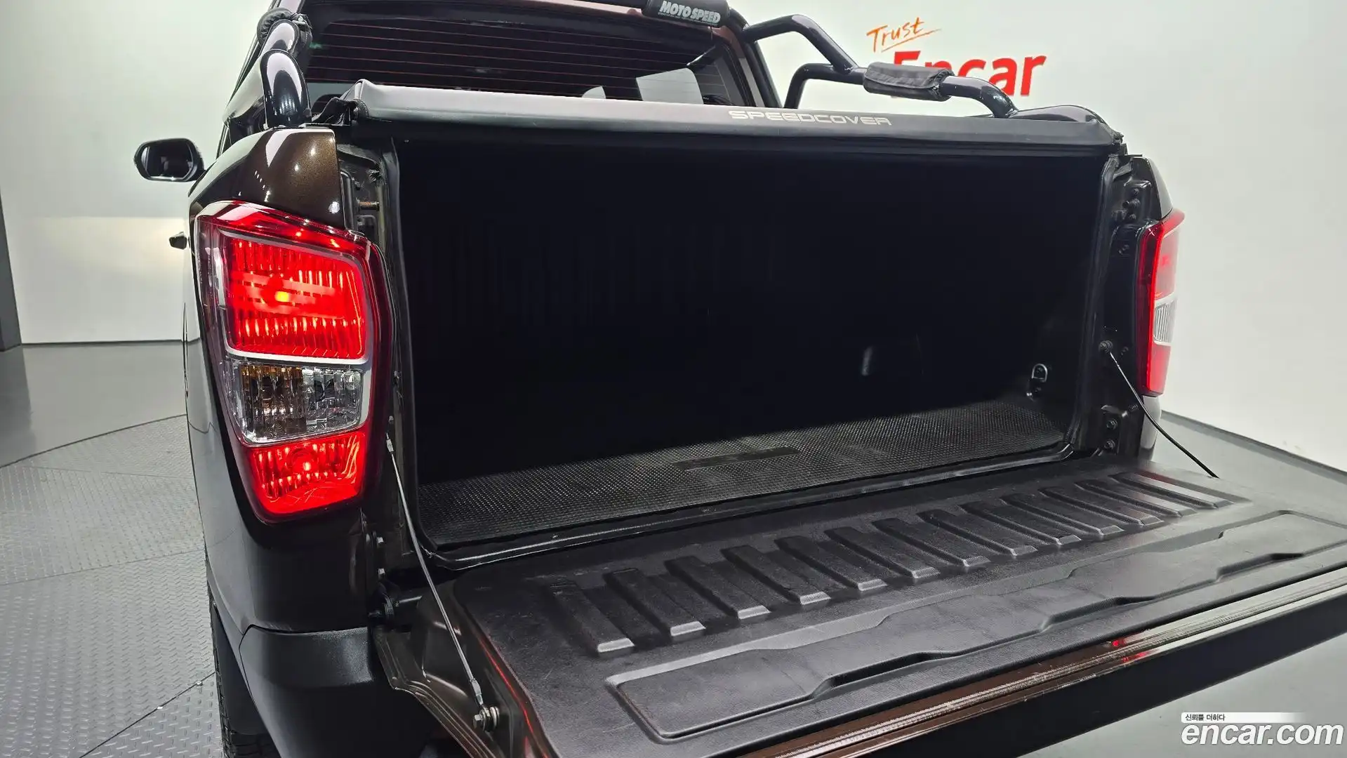 Rexton KG Mobility 2018.6-OPTION-022