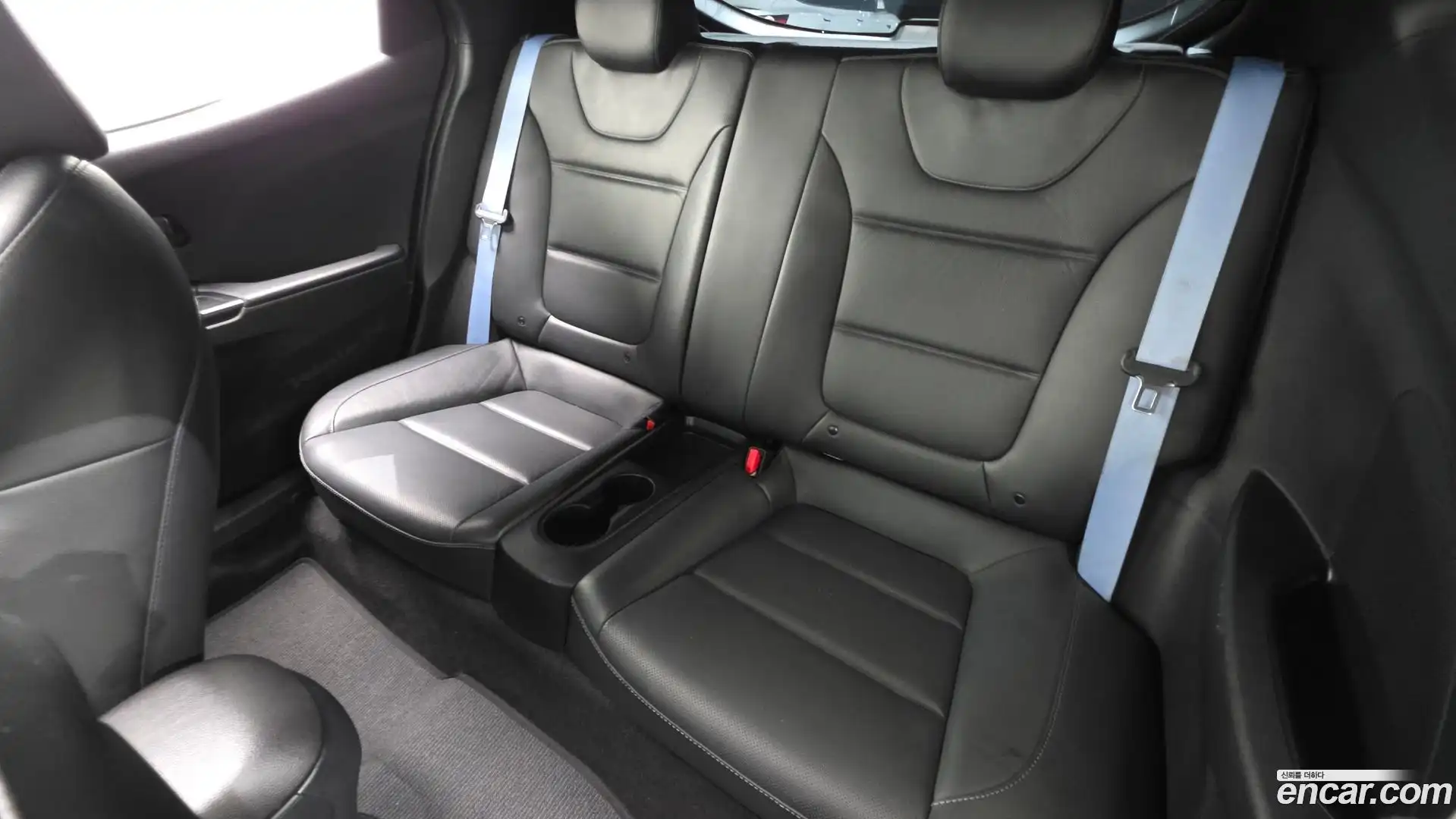 Veloster Hyundai 2021.2-OPTION-016