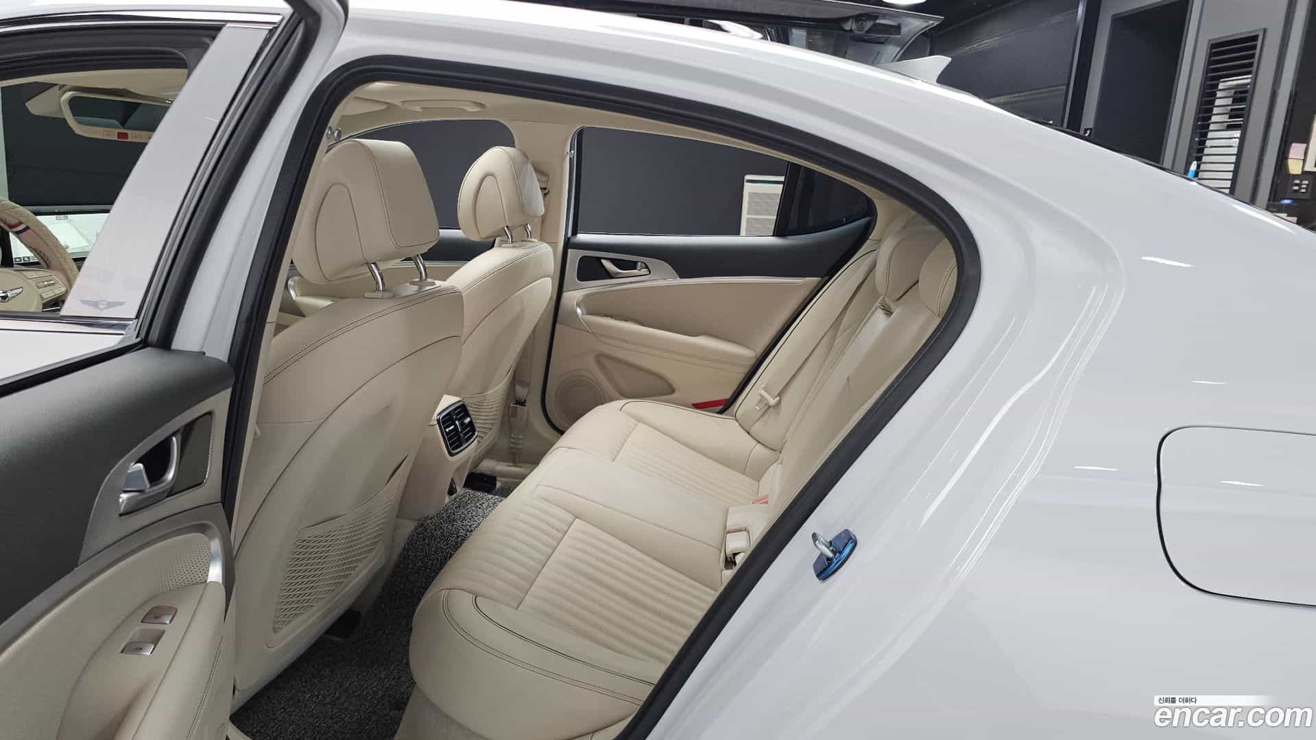 G70 Genesis 2022.11-OPTION-016