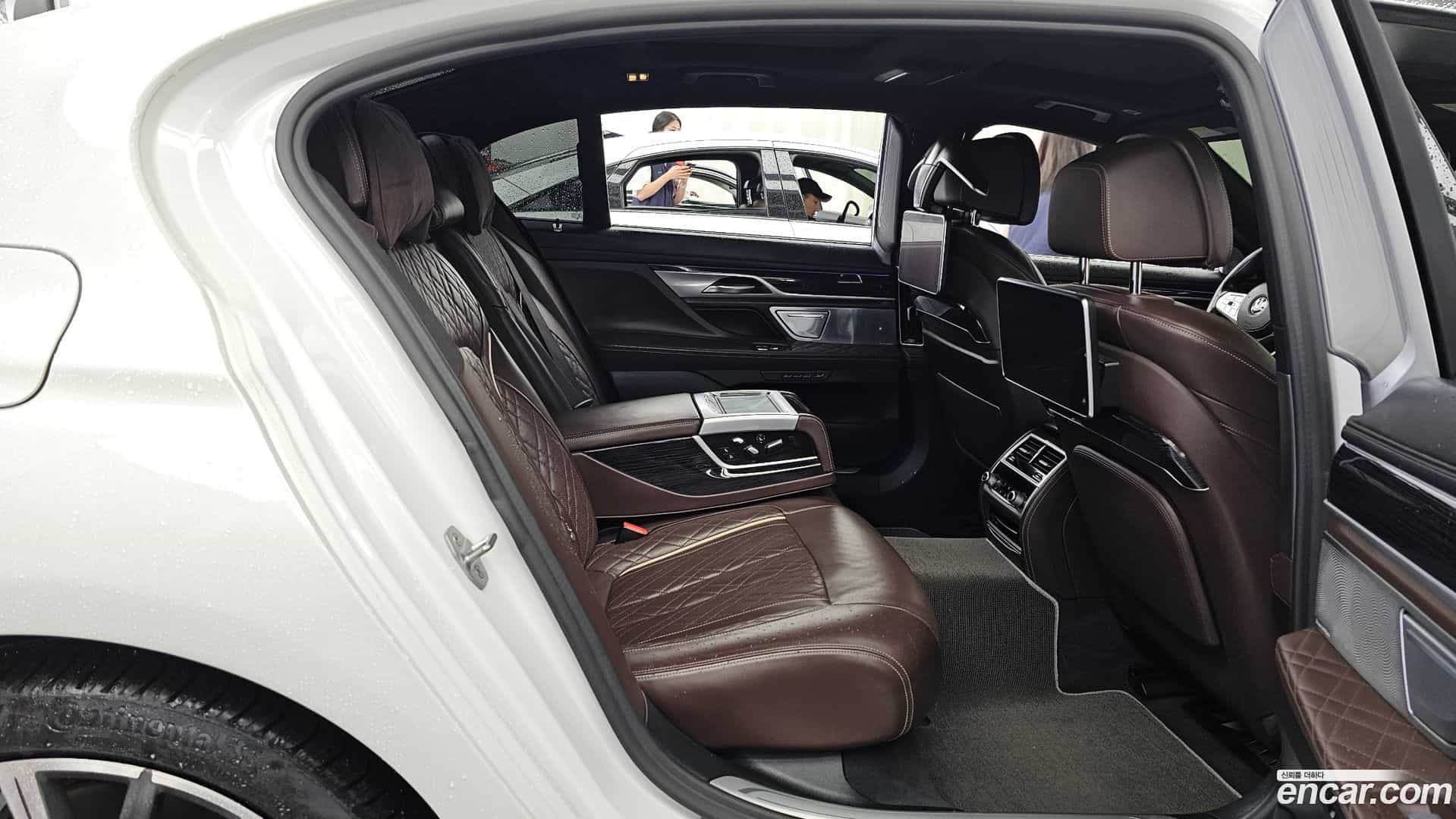 7-Series BMW 2019.11-OPTION-016