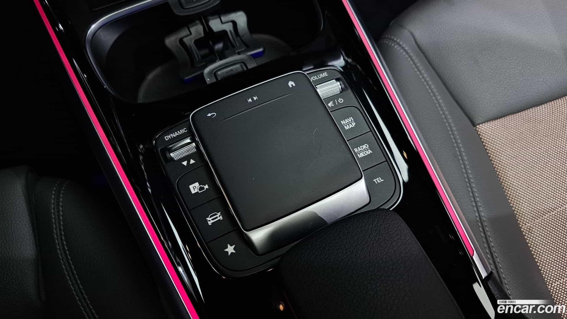 EQB Mercedes-Benz 2022.8-OPTION-041