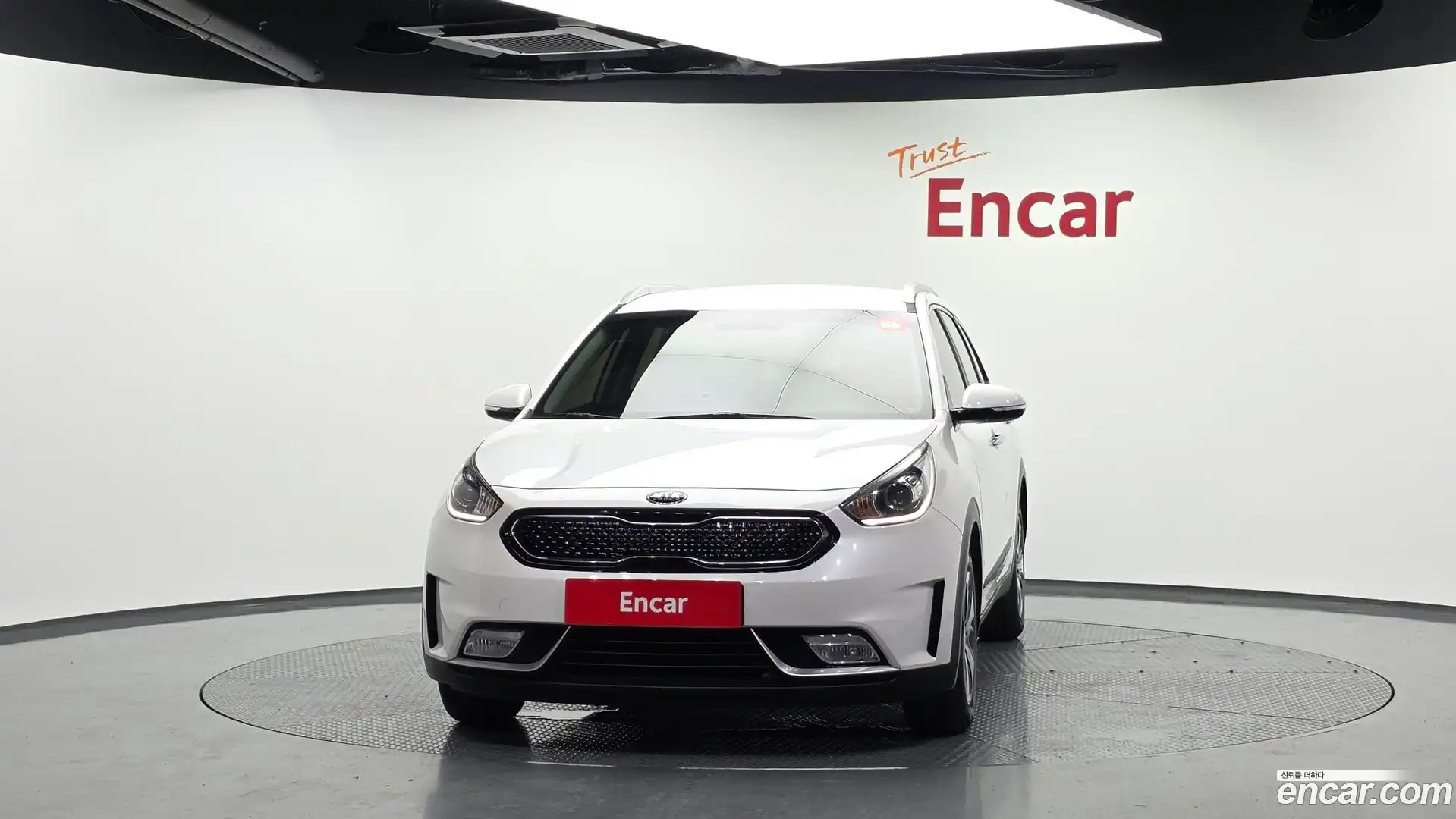 Niro Kia 2017.6-OUTER-003