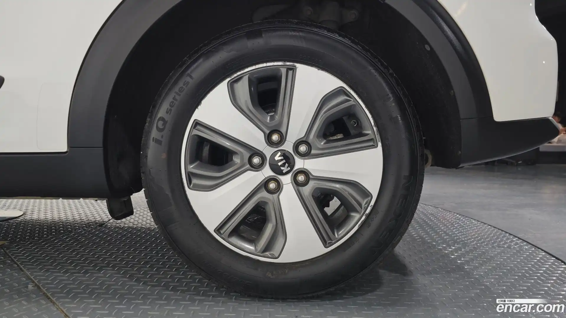 Niro Kia 2017.6-OUTER-031