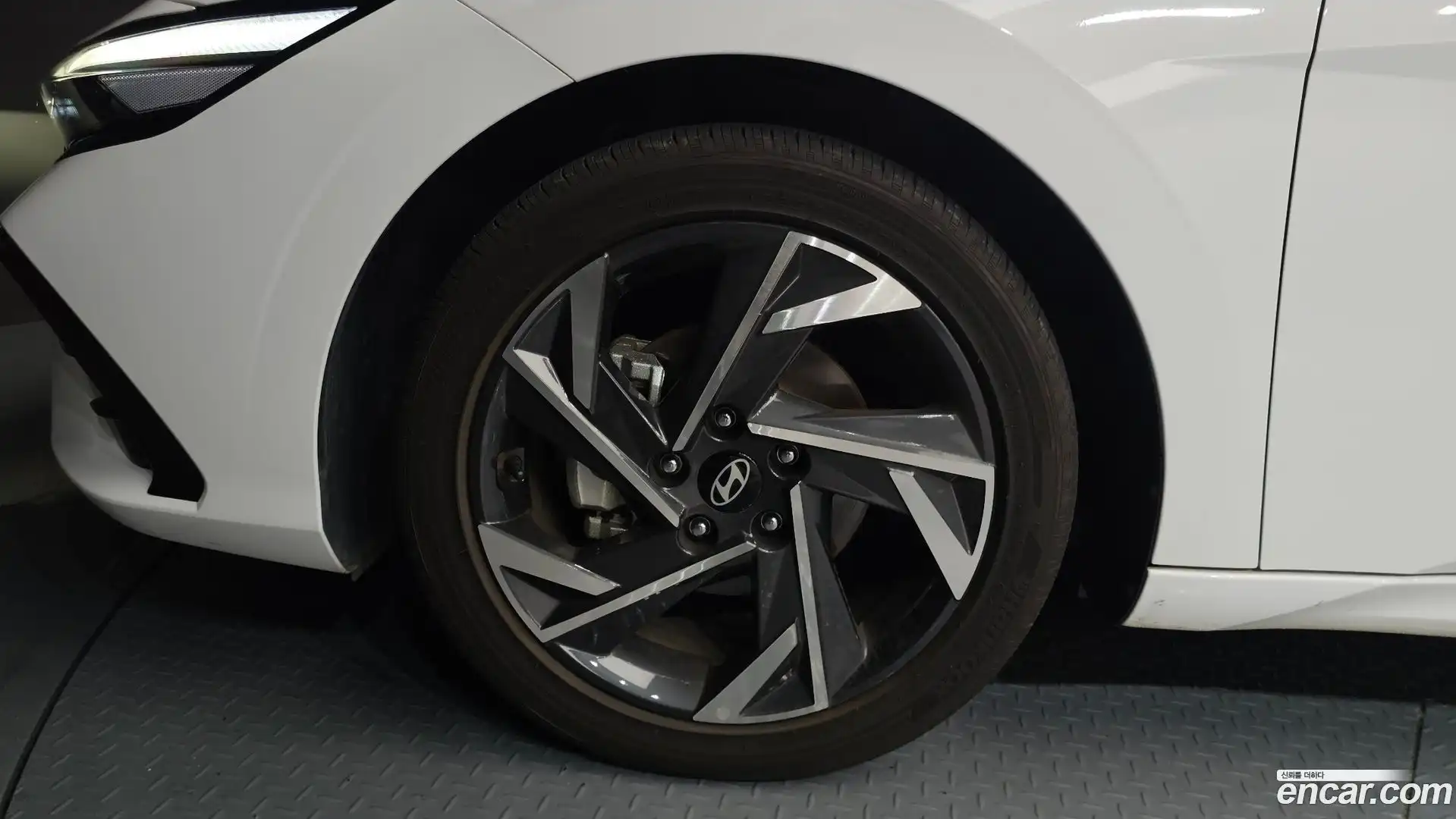 AVANTE Hyundai 2023.8-OUTER-005