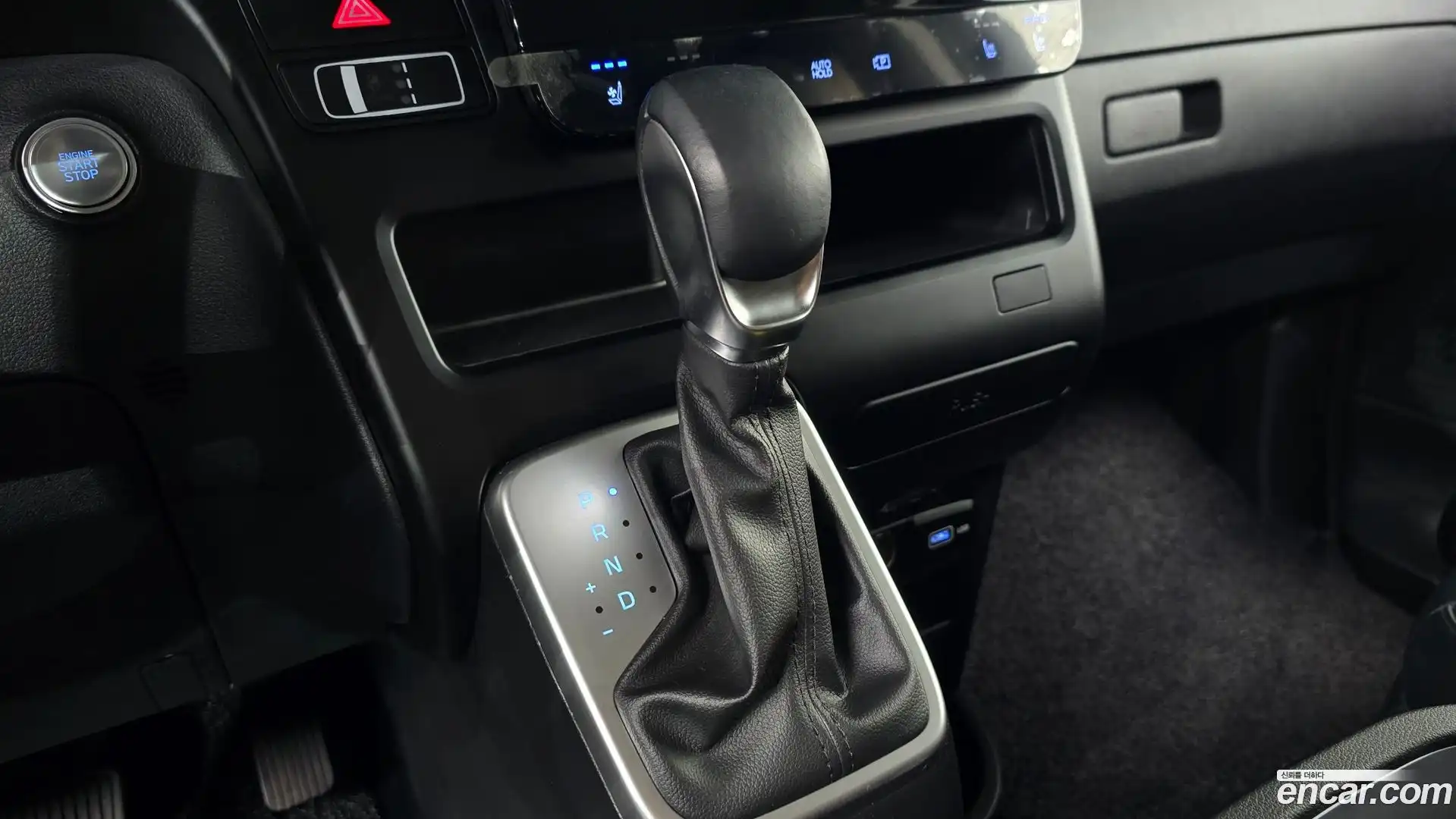 Staria Hyundai 2023.6-INNER-009