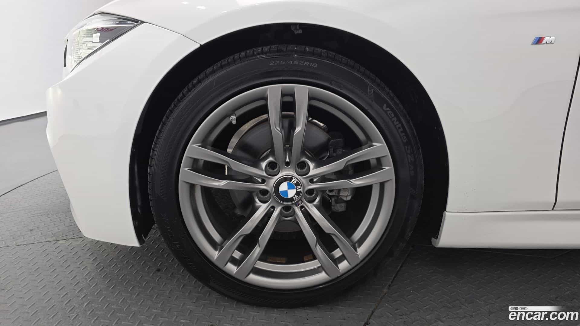 3-Series BMW 2017.4-OUTER-005