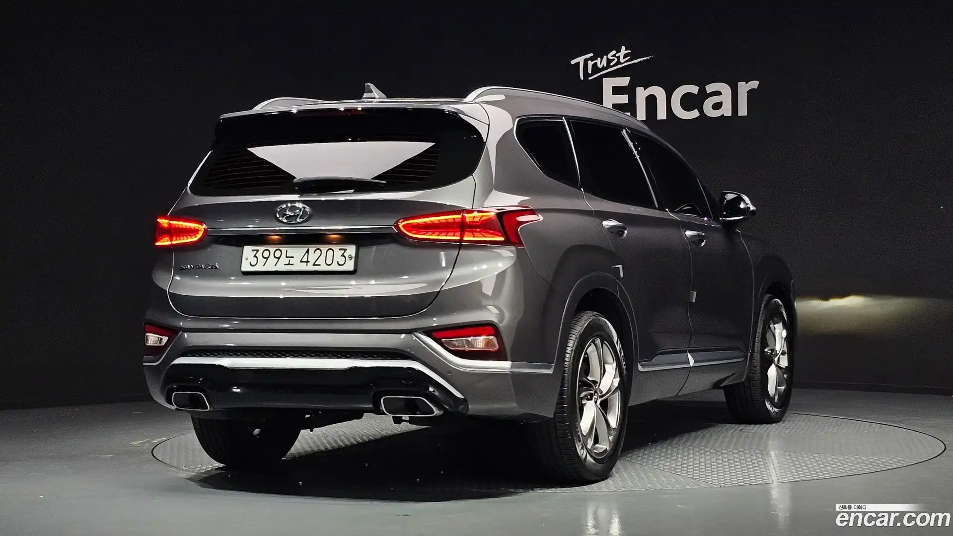Santafe Hyundai 2019.10-OUTER-002