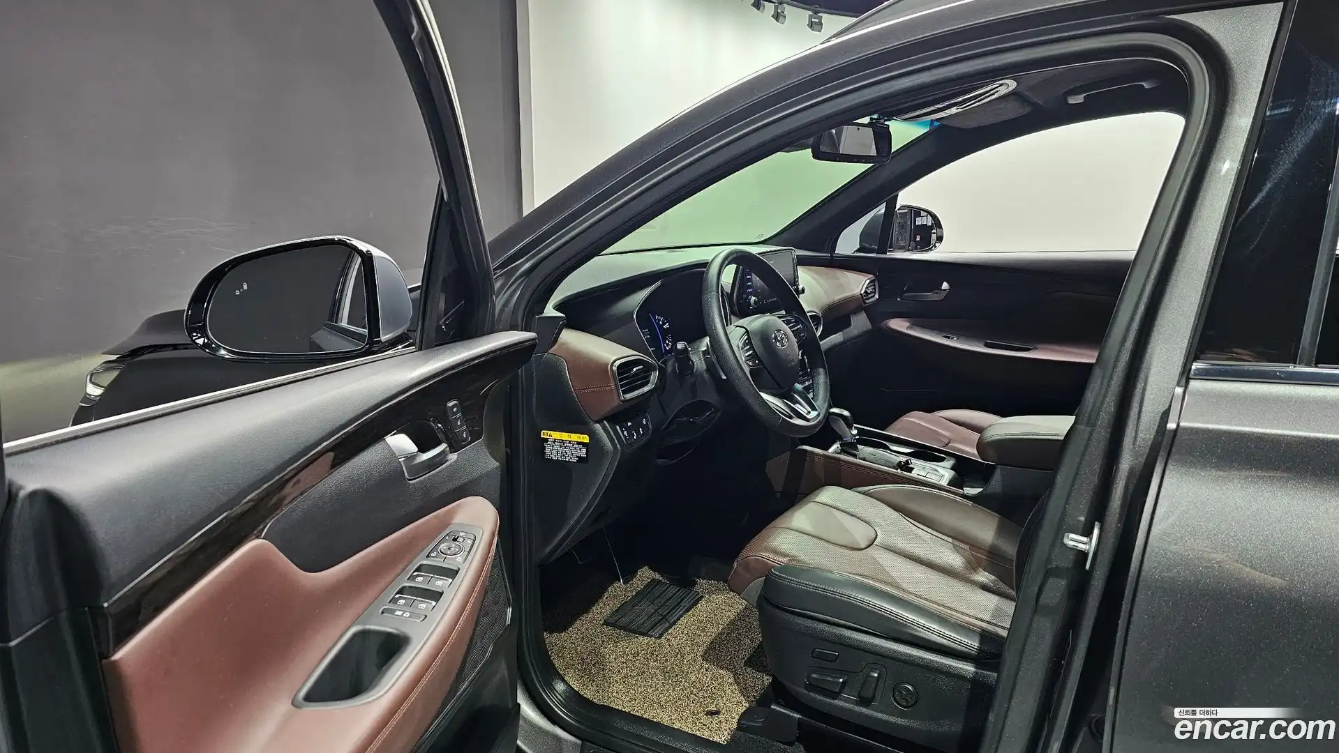 Santafe Hyundai 2019.10-INNER-008