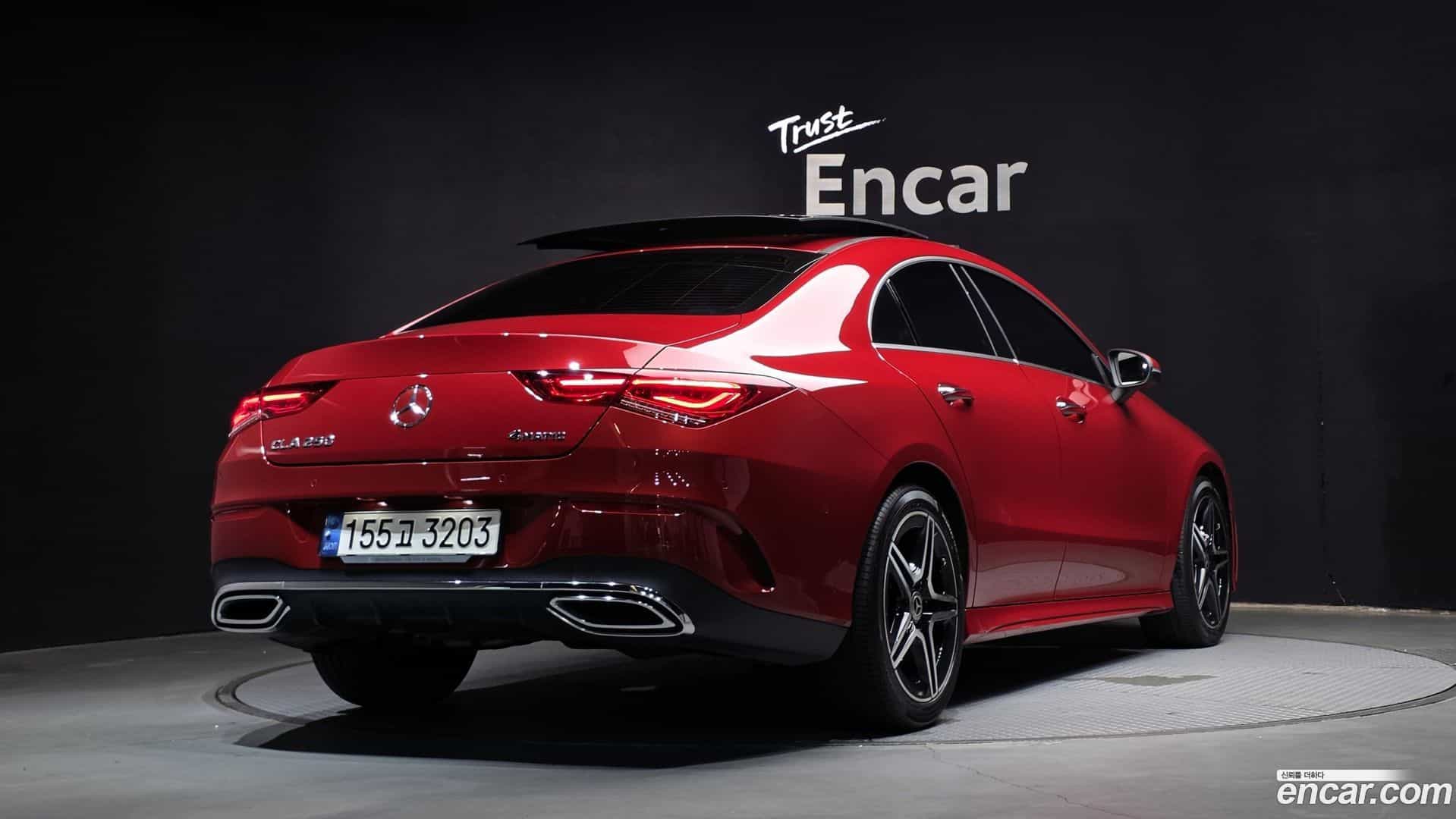CLA-Class Mercedes-Benz 2021.0-OUTER-002