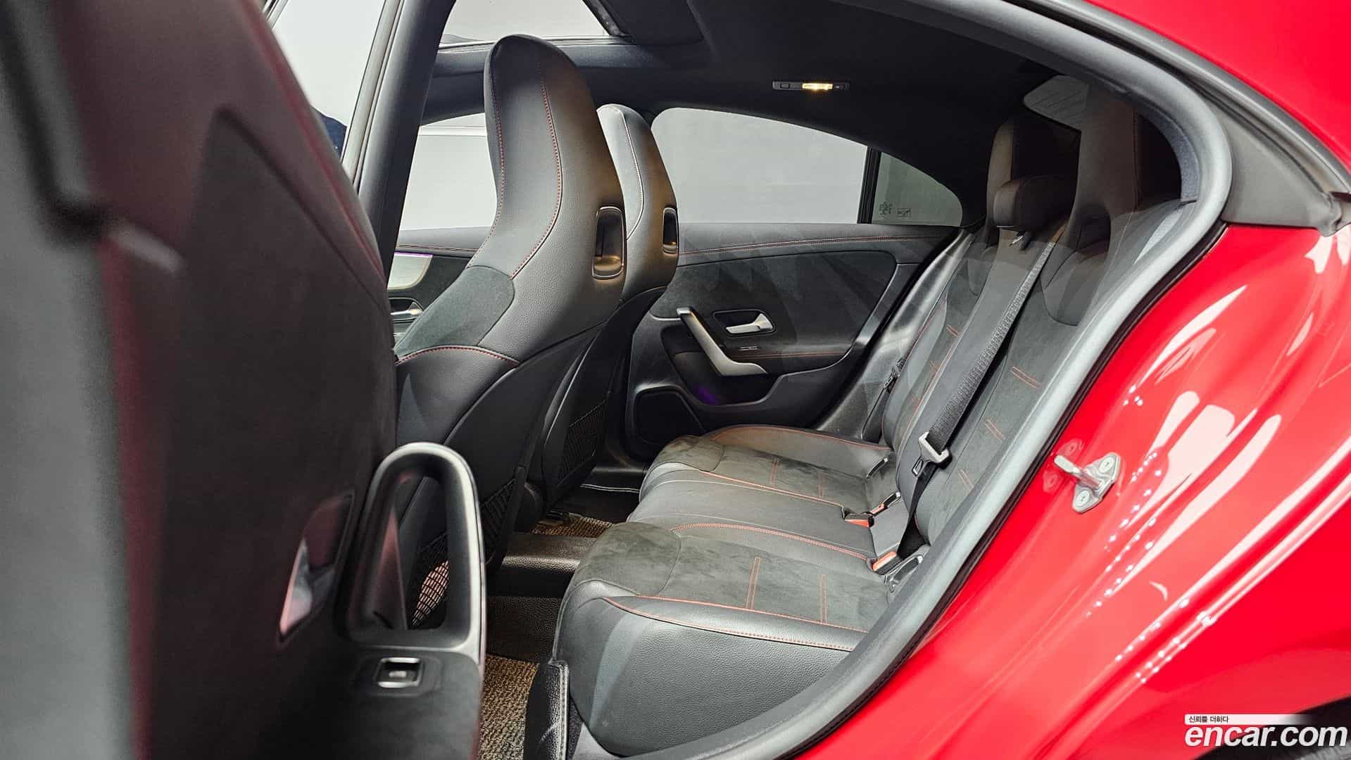 CLA-Class Mercedes-Benz 2021.0-OPTION-016