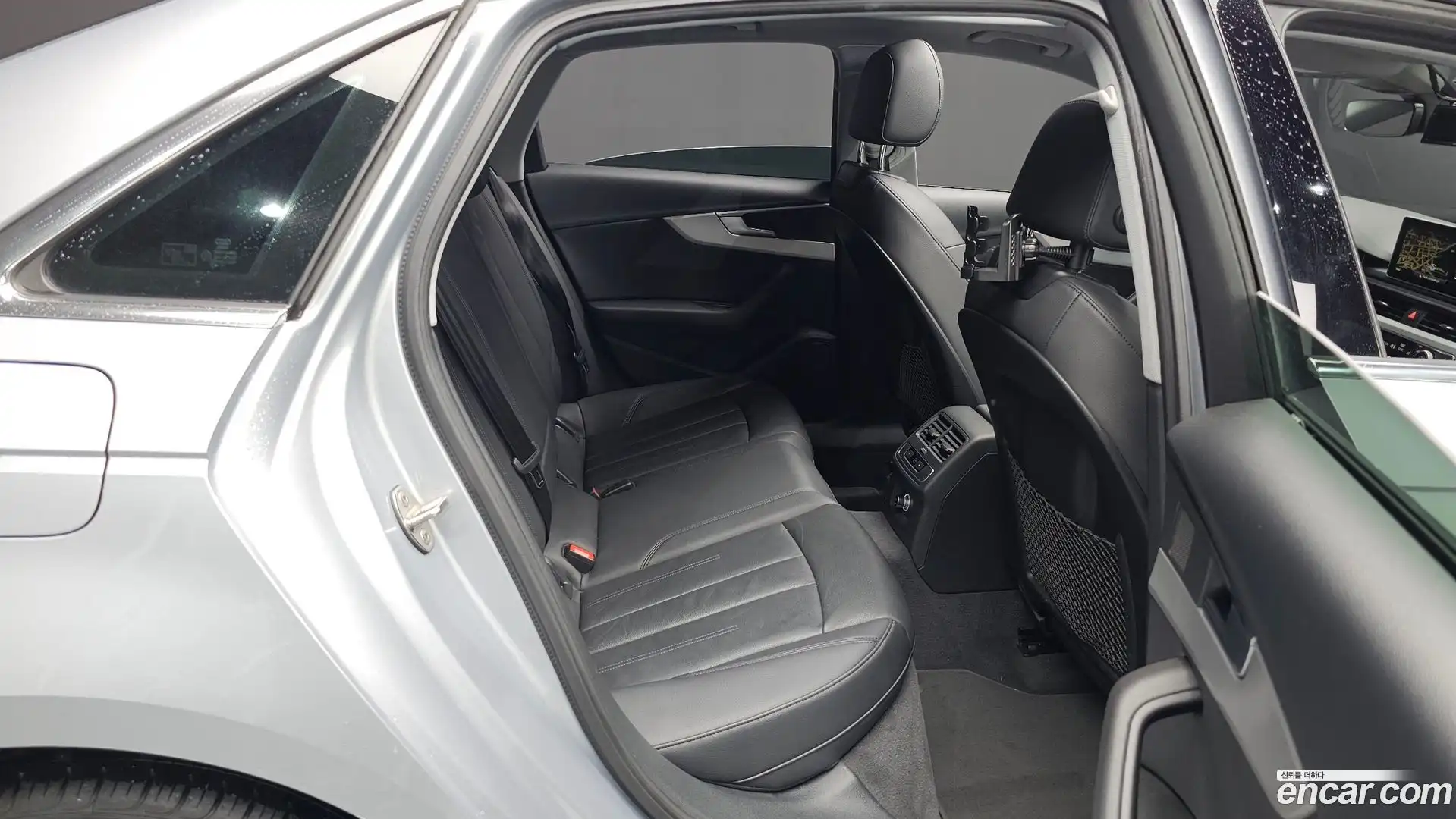 A4 Audi 2018.8-OPTION-015