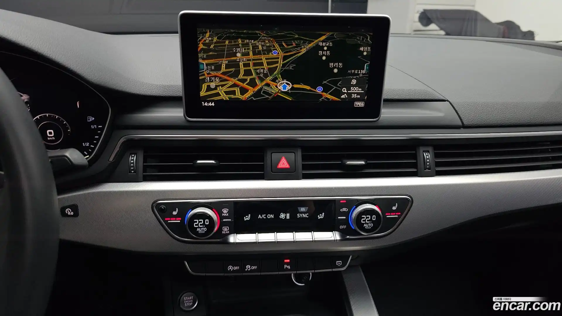 A4 Audi 2018.8-OPTION-017