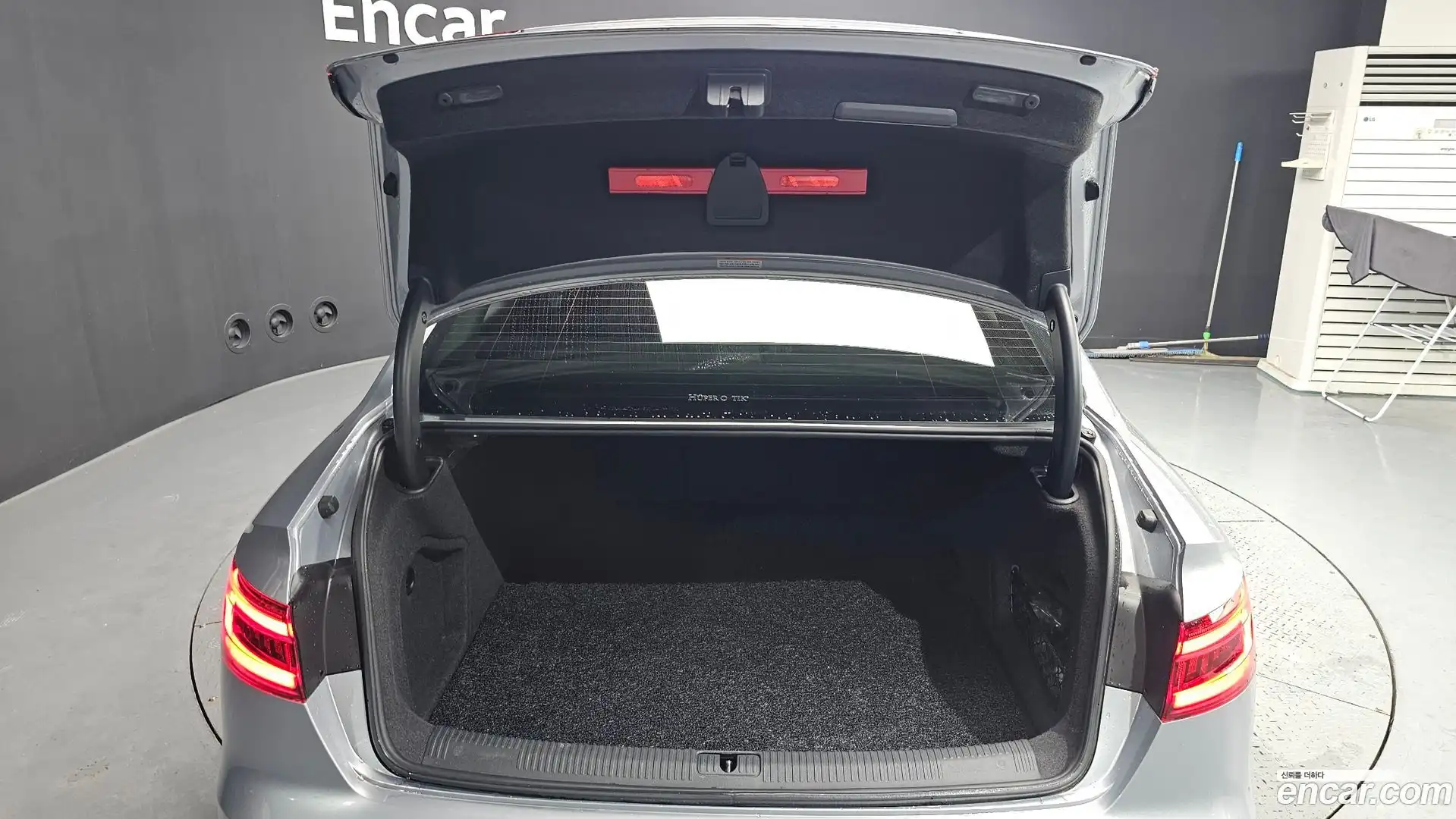 A4 Audi 2018.8-OPTION-024