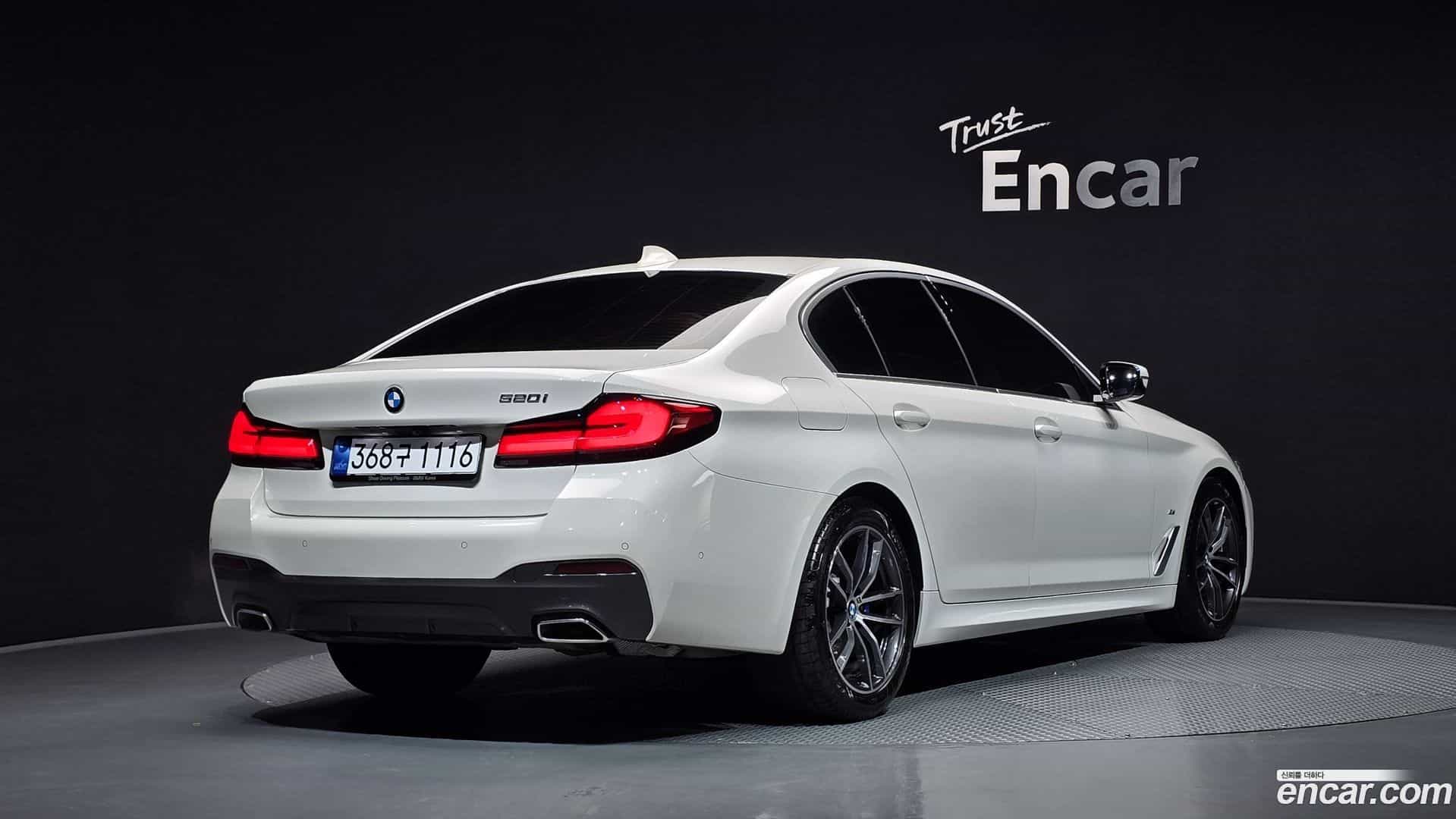 5-Series BMW 2022.11-OUTER-002