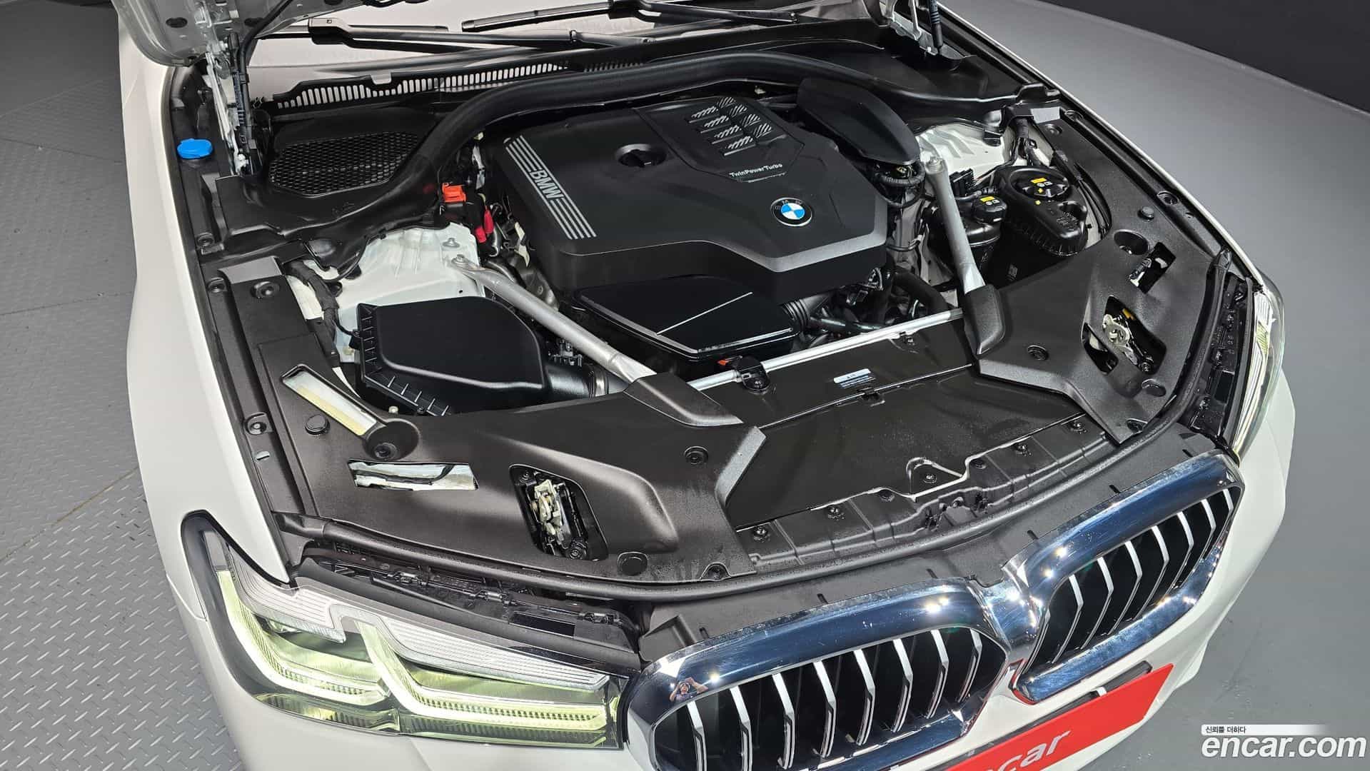 5-Series BMW 2022.11-OUTER-006