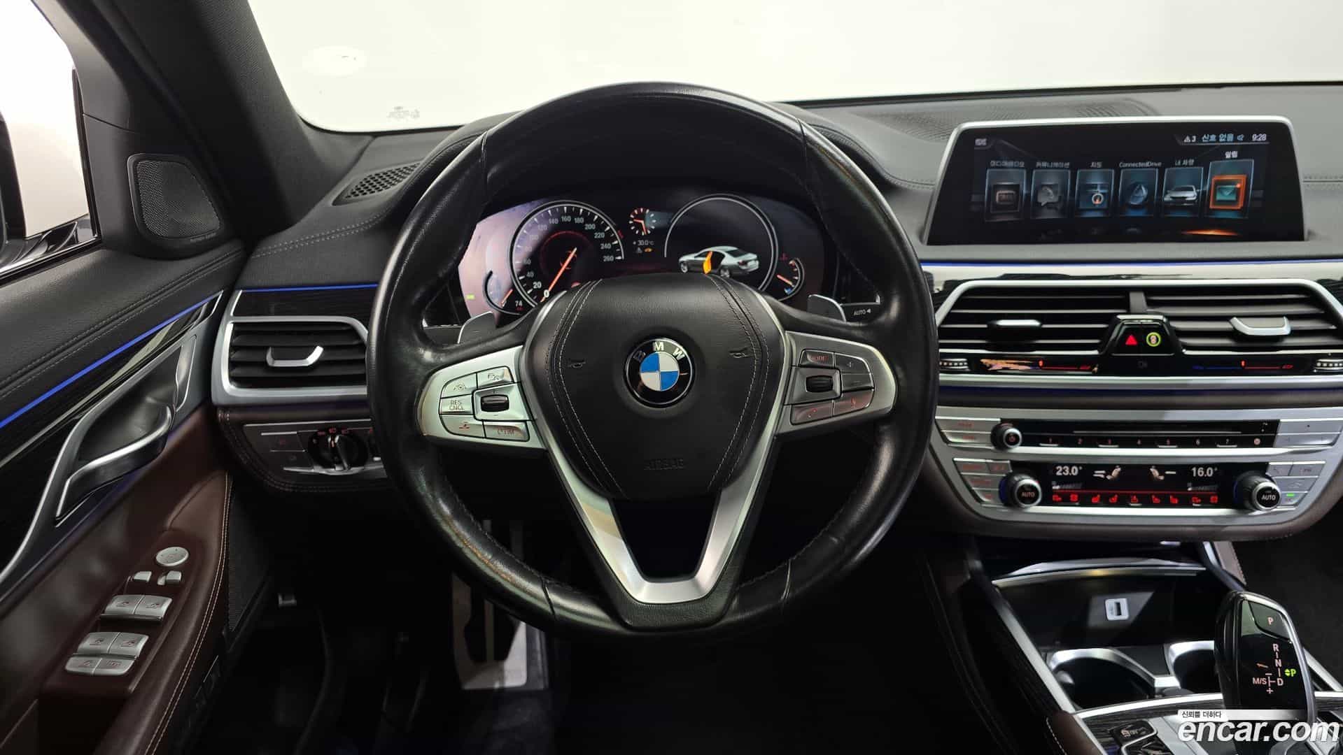7-Series BMW 2016.7-OPTION-017