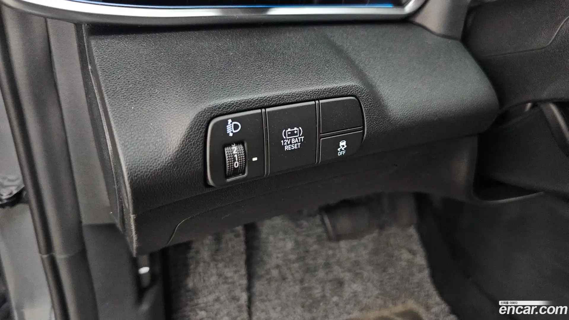 AVANTE Hyundai 2026.3-OPTION-040