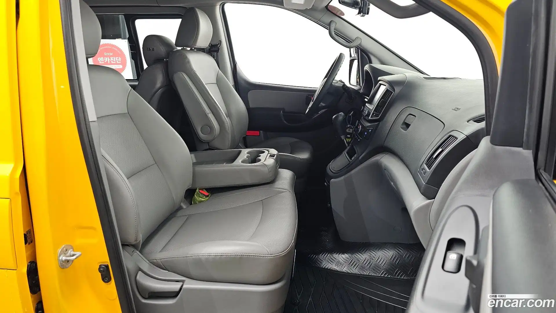 Starex Hyundai 2019.7-OPTION-015