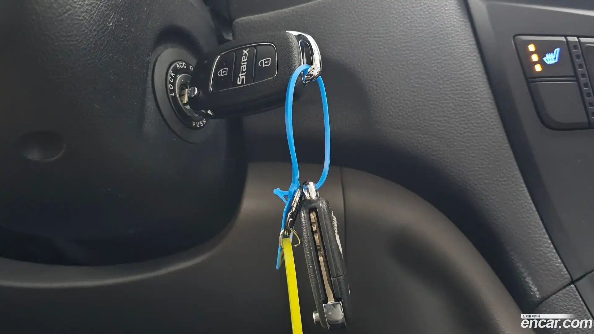 Starex Hyundai 2019.7-OPTION-018