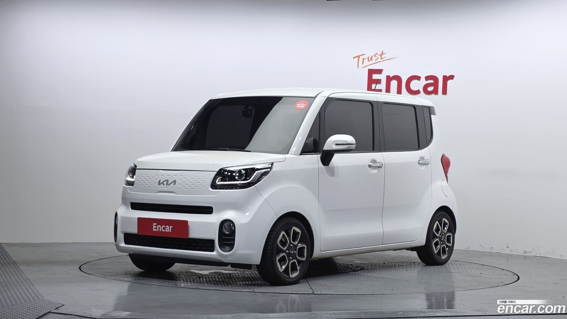 Main__Slider__Photo:RAY Kia 2019.8-0