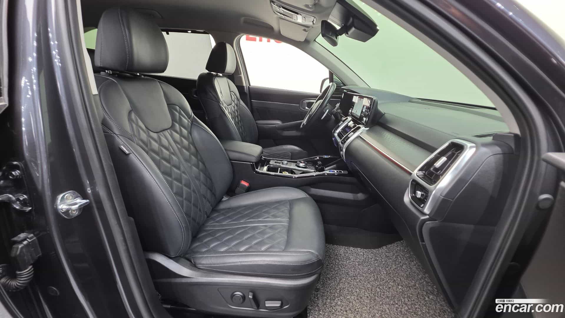 Sorento Kia 2021.6-INNER-010