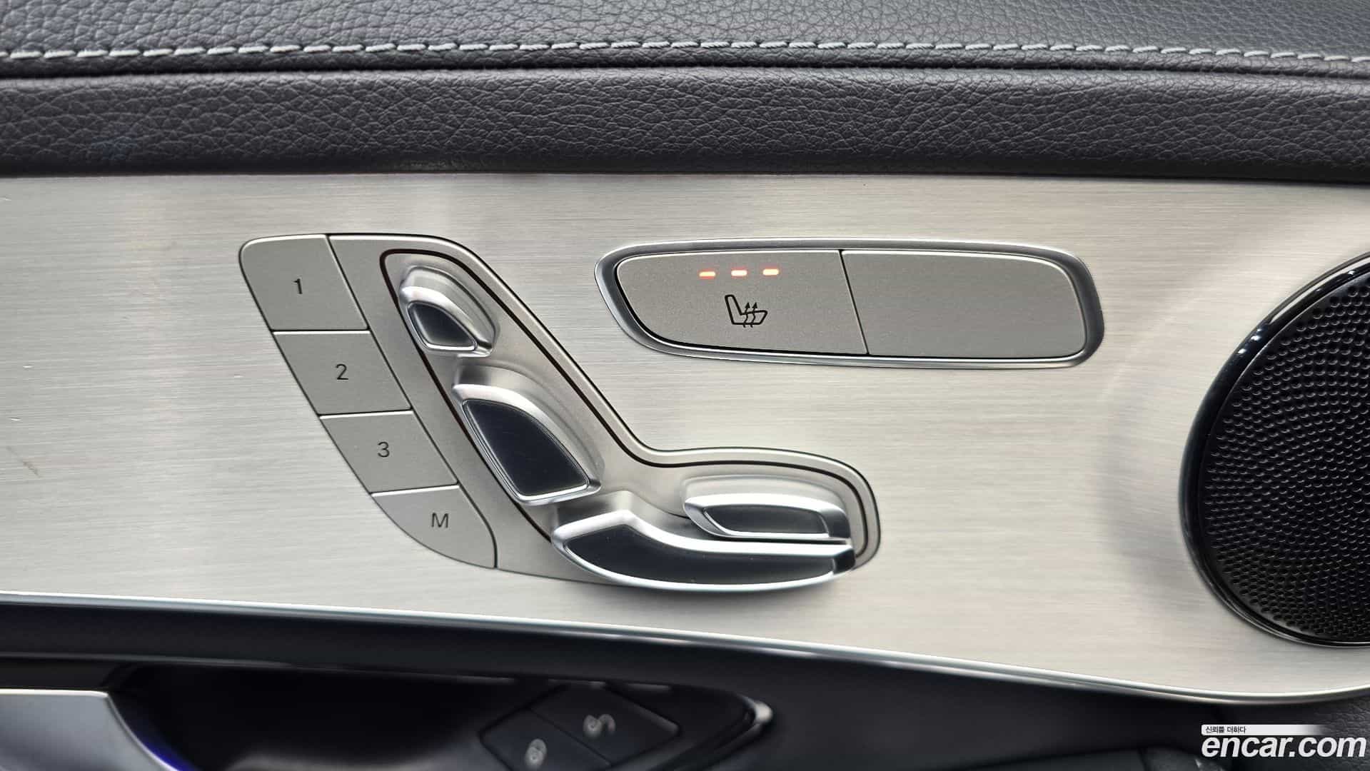 GLC-Class Mercedes-Benz 2021.11-OPTION-042