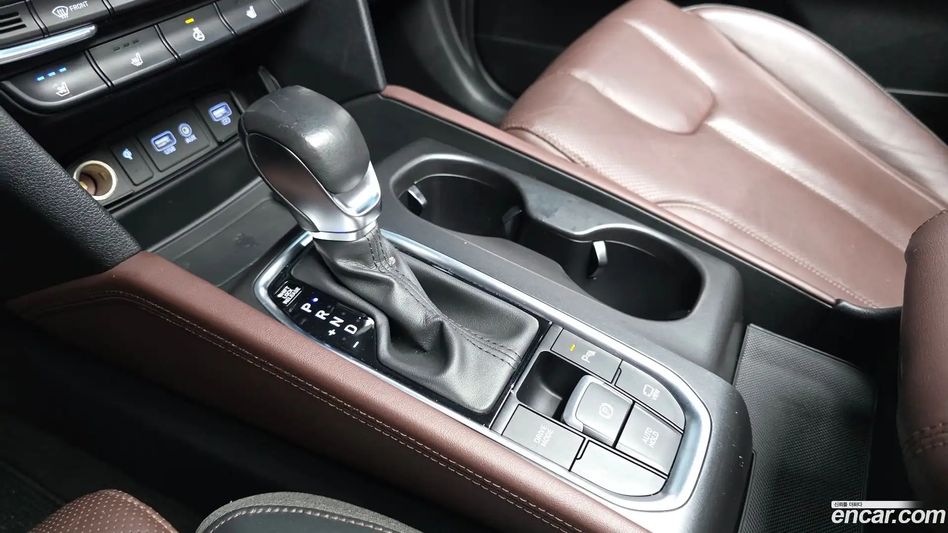 Santafe Hyundai 2018.9-INNER-009