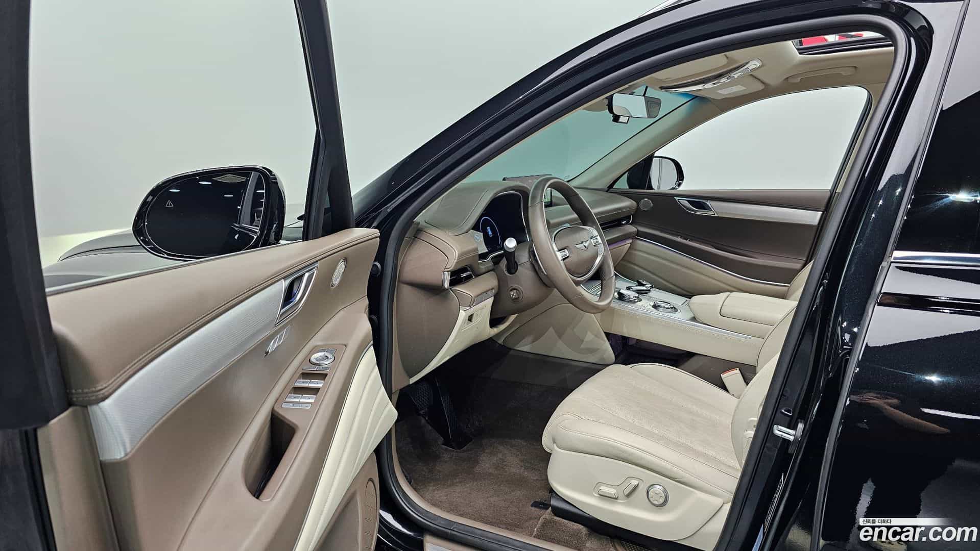 GV80 Genesis 2023.0-INNER-010