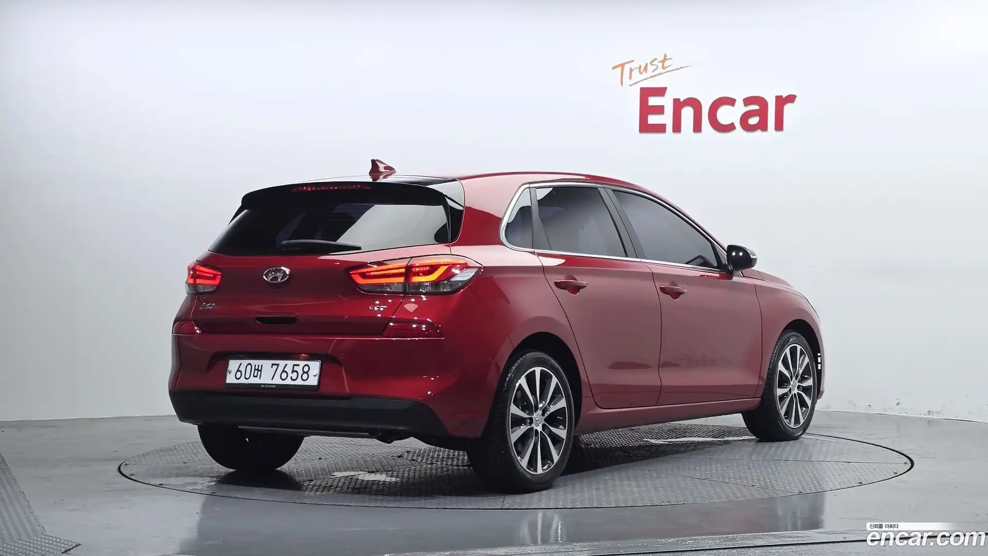 i30 Hyundai 2018.2-OUTER-002