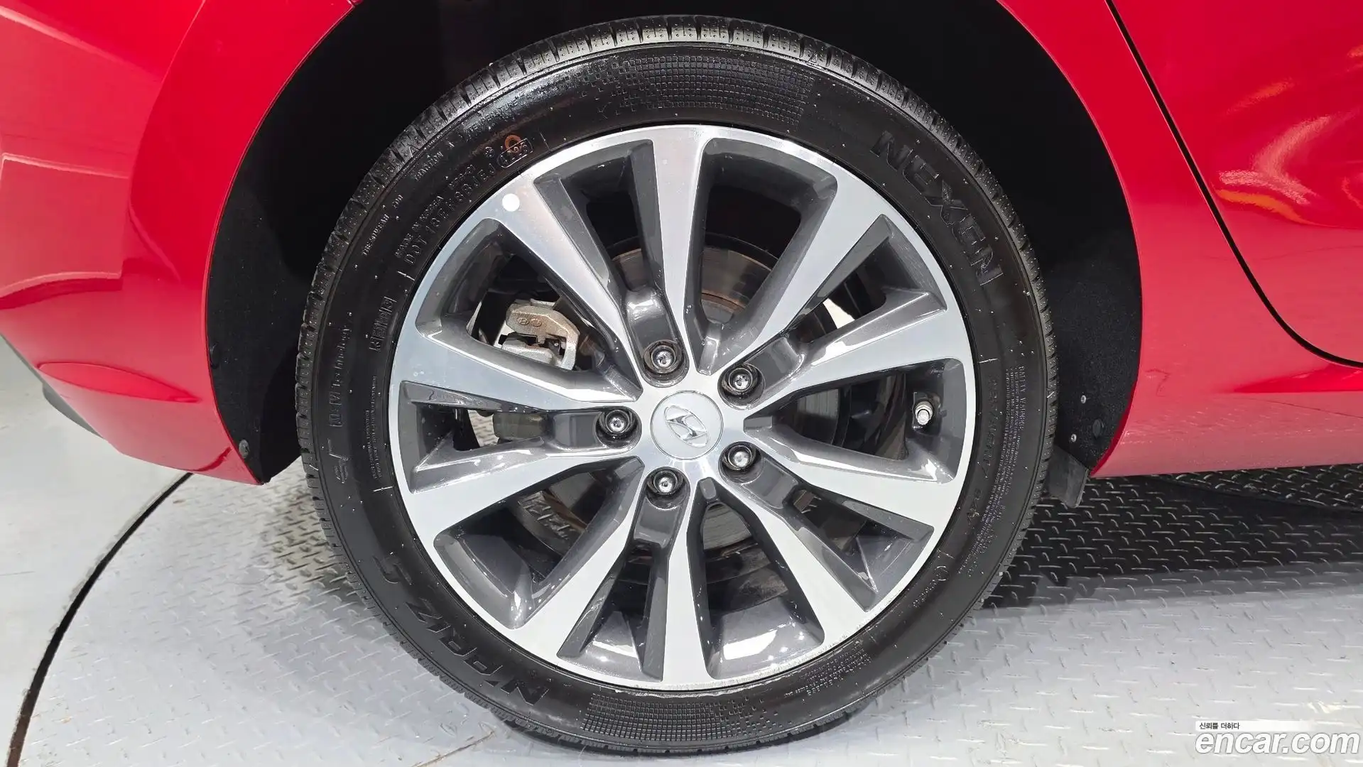 i30 Hyundai 2018.2-OUTER-005
