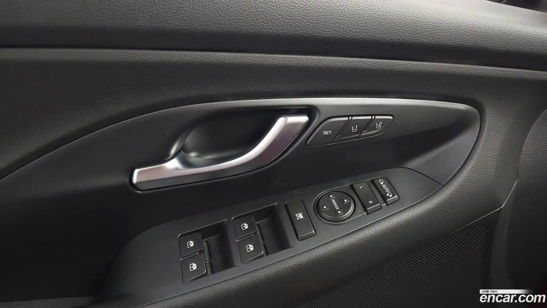 i30 Hyundai 2018.2-OPTION-040