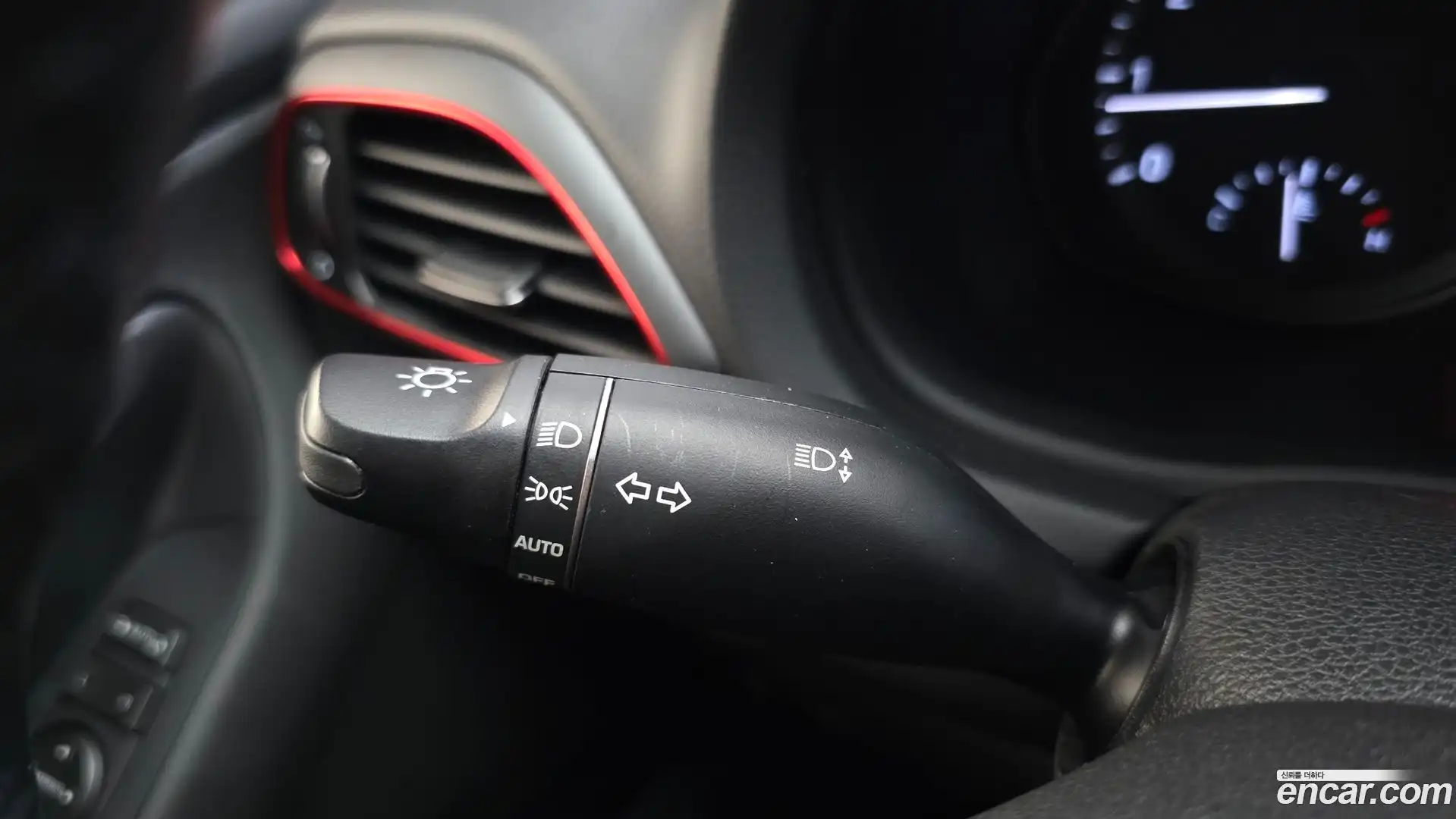 i30 Hyundai 2018.2-OPTION-041