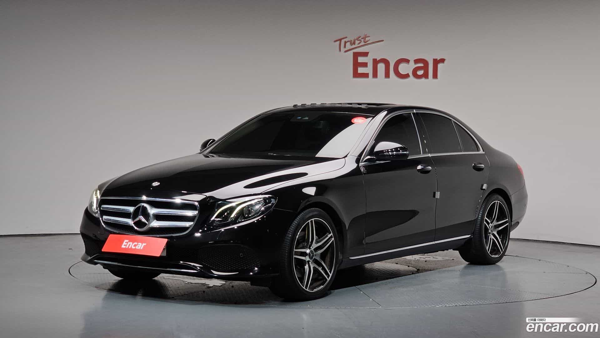 E-Class Mercedes-Benz 2017.8-OUTER-001
