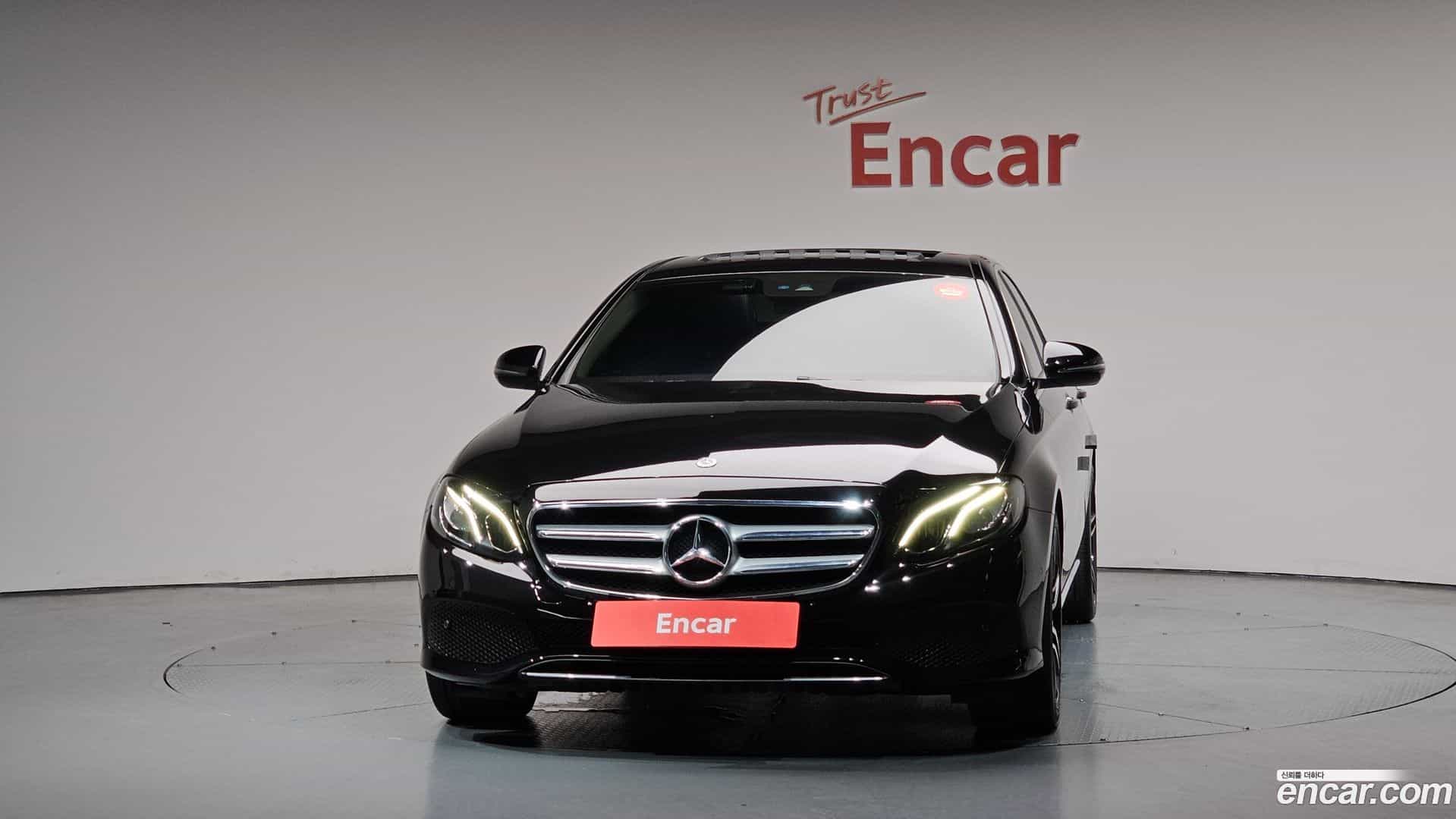 E-Class Mercedes-Benz 2017.8-OUTER-003