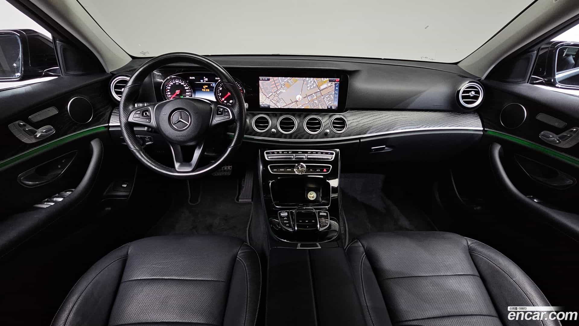 E-Class Mercedes-Benz 2017.8-INNER-007