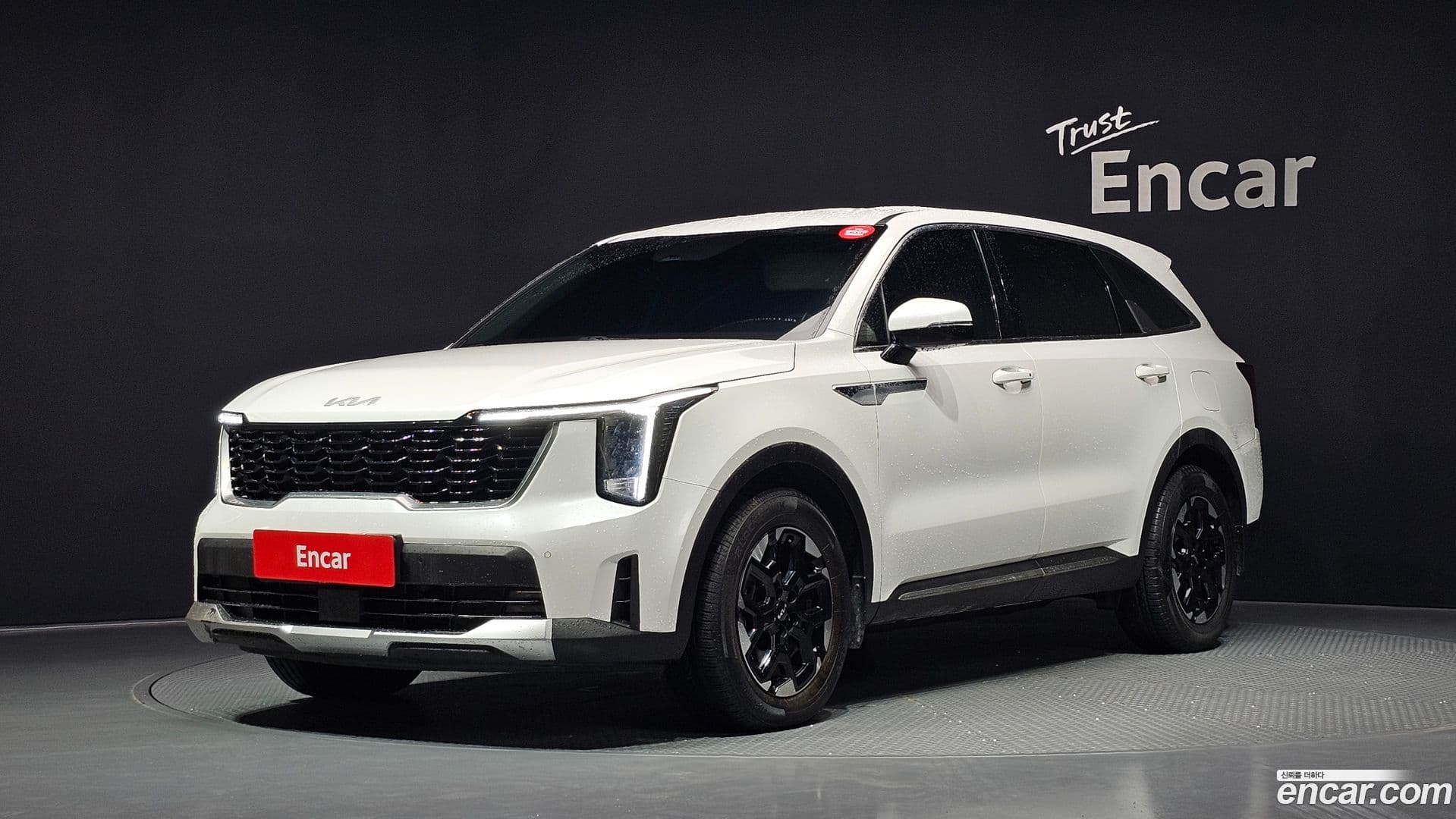 Main__Slider__Photo:Sorento Kia 2023.8-0
