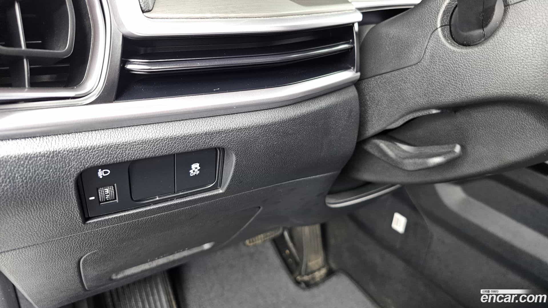 Sorento Kia 2023.8-OPTION-043