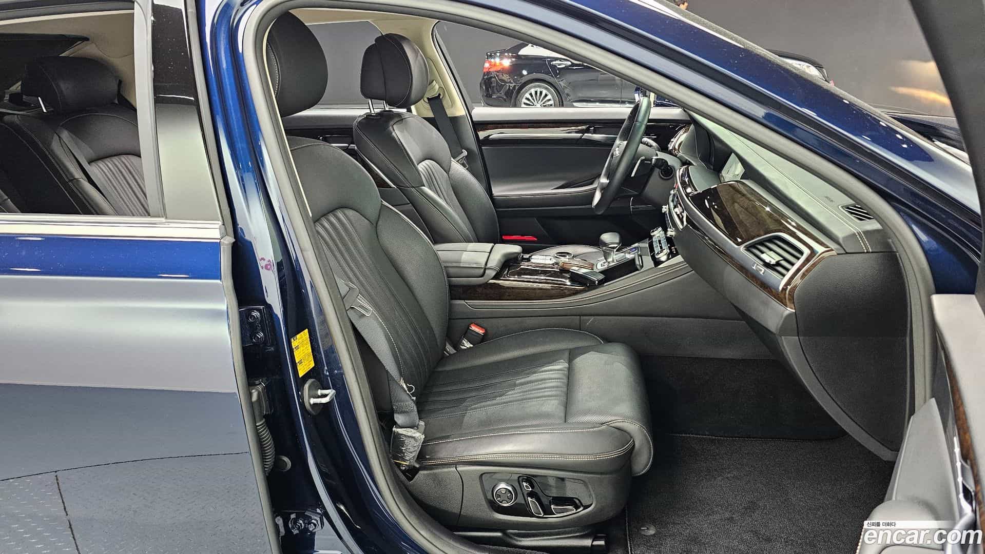 G90 Genesis 2021.3-INNER-036