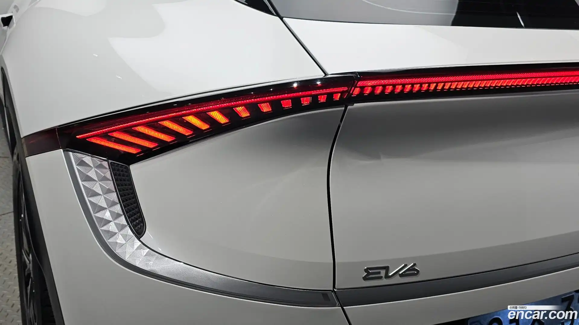 EV6 Kia 2022.4-OUTER-033