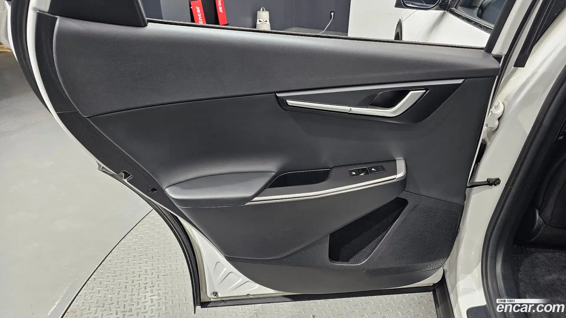 EV6 Kia 2022.4-INNER-035